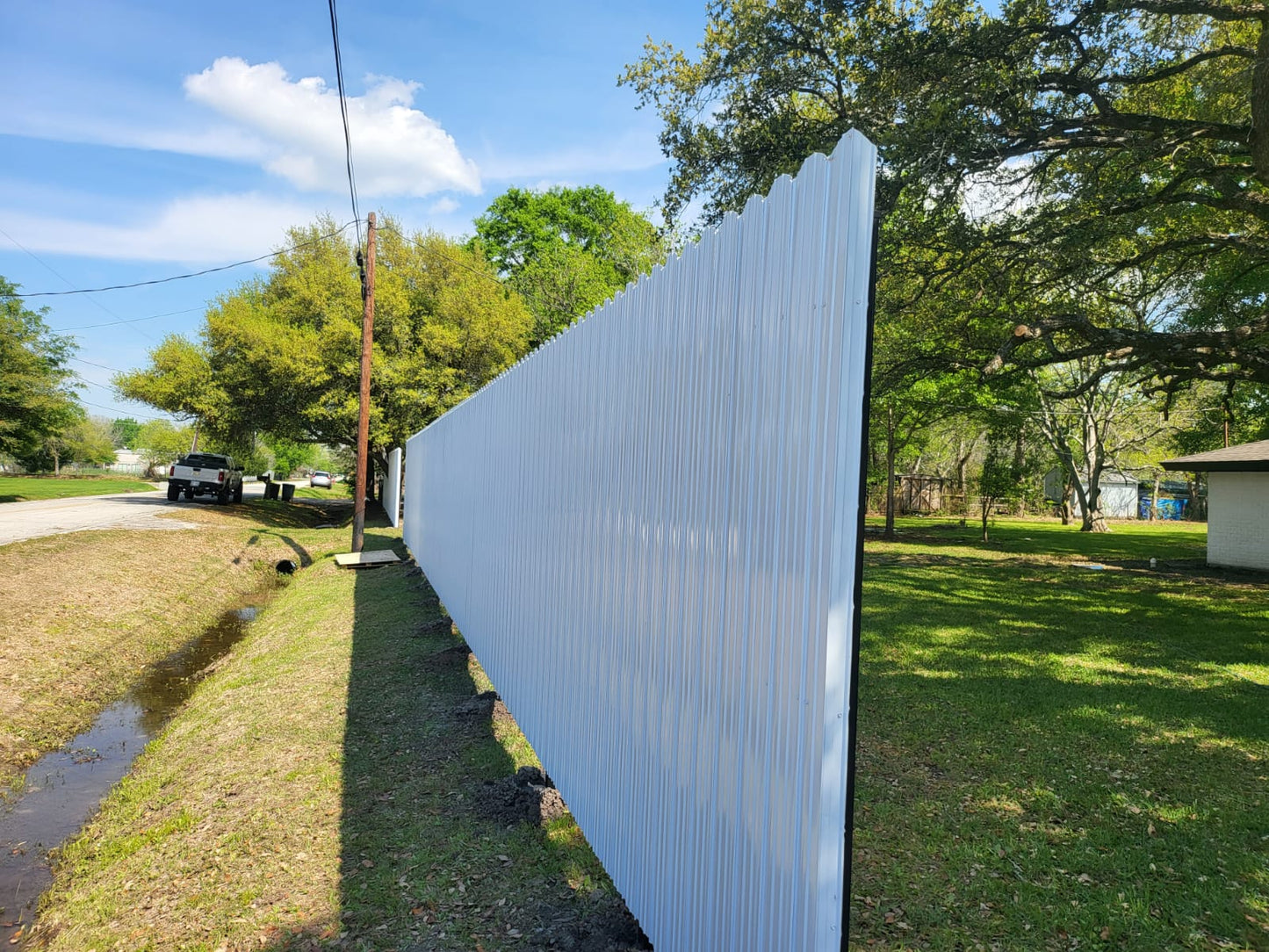 Dura Fence White 6 in. x 6 ft.