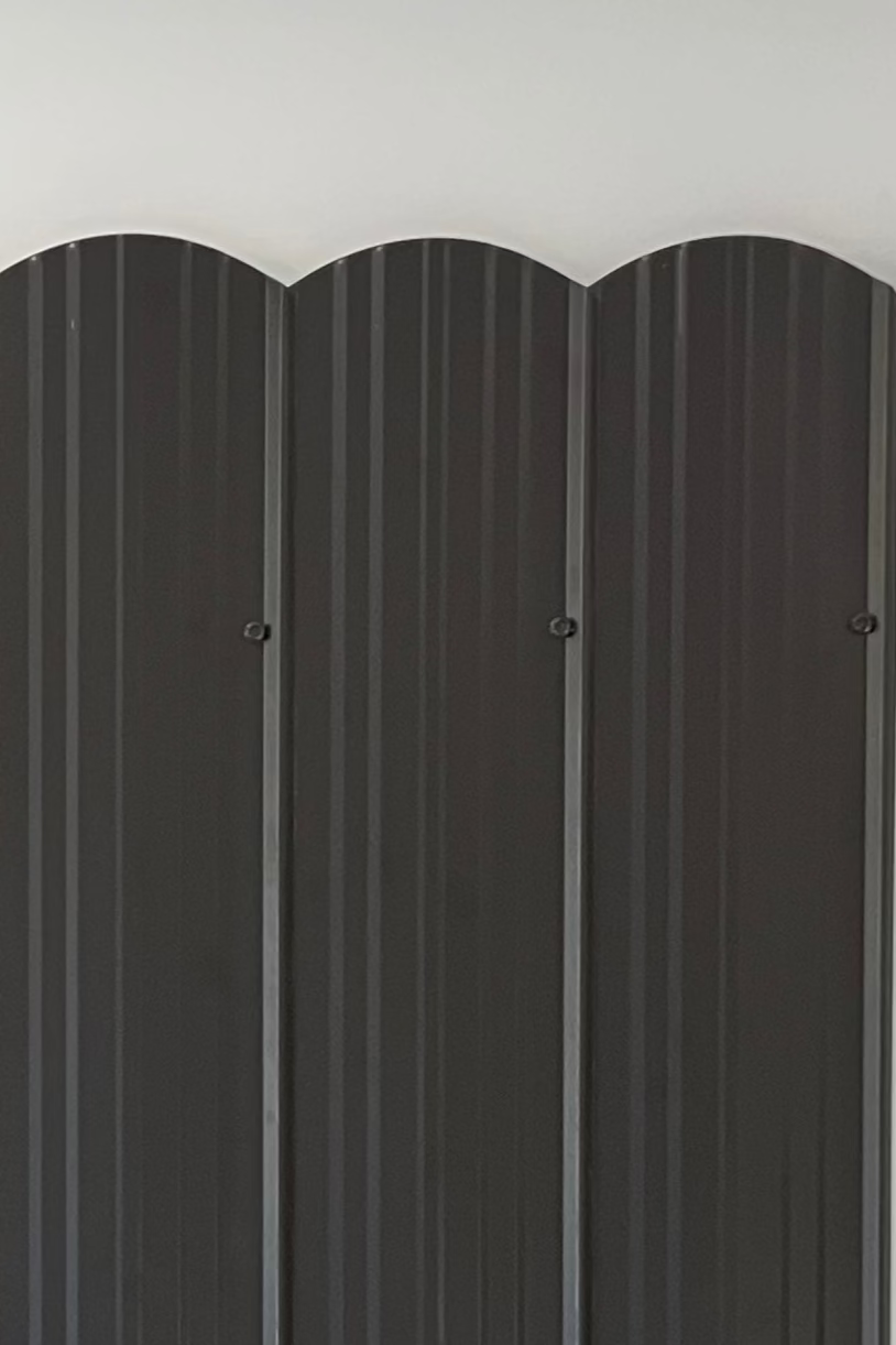 Dura Fence Bronze 6 in. x 6 ft.