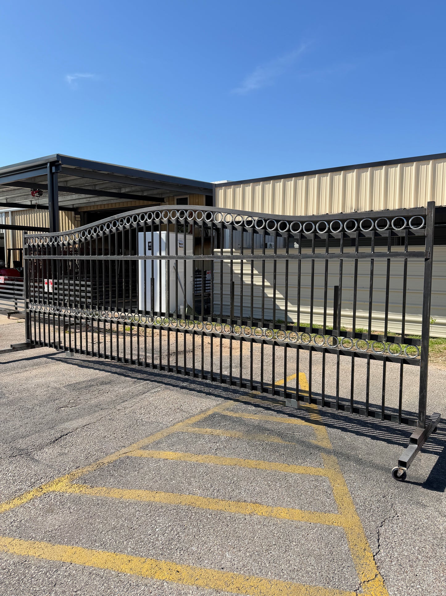 Sliding Driveway Wrought Iron Gate With Rings