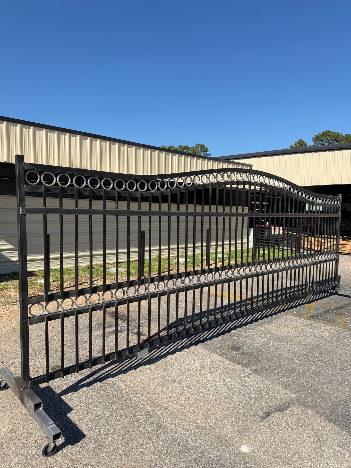 Sliding Driveway Wrought Iron Gate With Rings