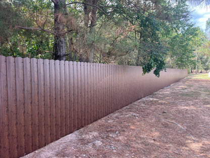 Dura Fence Dark Wood Pattern 6 in. x 6 ft.