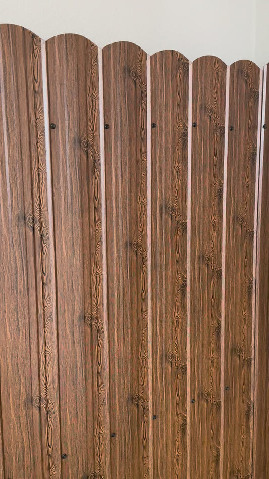 Dura Fence Dark Wood Pattern